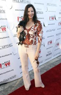Fran Drescher feet photo thumbnail