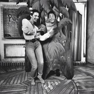 Fran Drescher feet photo thumbnail