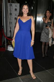 Fran Drescher feet photo thumbnail