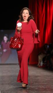 Fran Drescher feet photo thumbnail