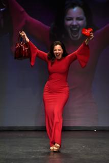 Fran Drescher feet photo thumbnail