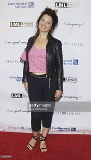 Fran Drescher feet photo thumbnail