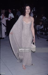 Fran Drescher feet photo thumbnail