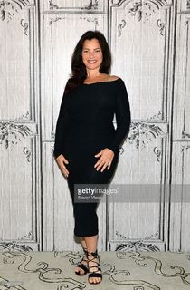 Fran Drescher feet photo thumbnail