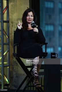 Fran Drescher feet photo thumbnail