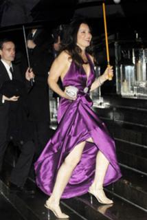 Fran Drescher feet photo thumbnail