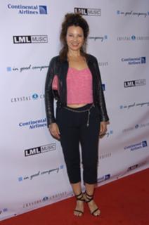 Fran Drescher feet photo thumbnail