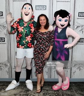 Fran Drescher feet photo thumbnail