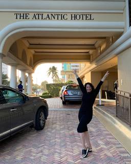 Fran Drescher feet photo thumbnail
