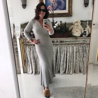 Fran Drescher feet photo thumbnail