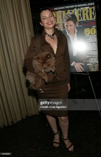 Fran Drescher feet photo thumbnail