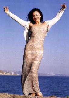 Fran Drescher feet photo thumbnail