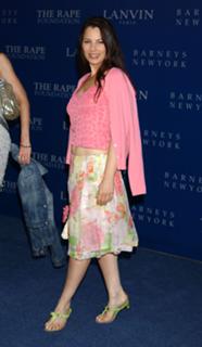 Fran Drescher feet photo thumbnail