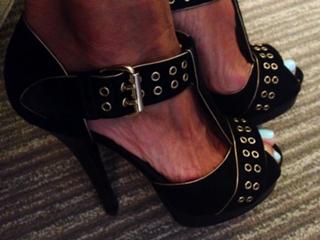 Fran Townsend feet photo 7