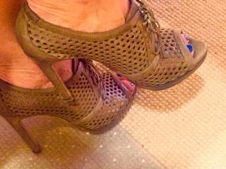 Fran Townsend feet photo 7