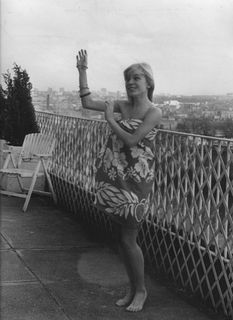 France Gall feet photo 13