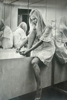 France Gall feet photo 11