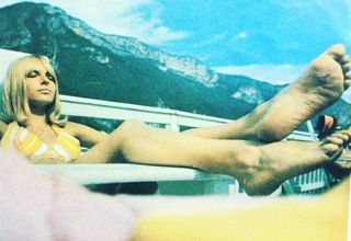 France Gall feet photo 3
