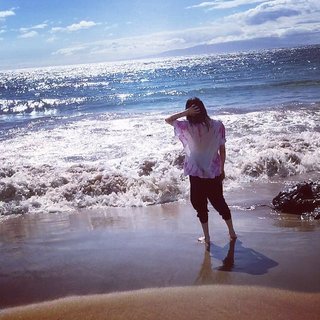 Frances Bean Cobain feet photo 3