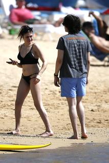 Frances Bean Cobain feet photo 5