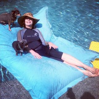 Frances Fisher feet photo 8