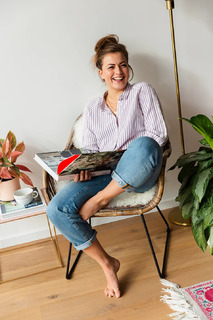 Frances Lefebure feet photo 5