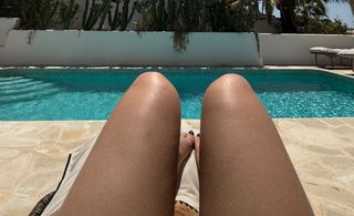 Frances Lefebure feet photo 4