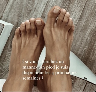 Francesca Antoniotti feet photo 10