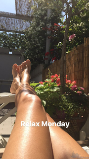 Francesca Belussi feet photo 3