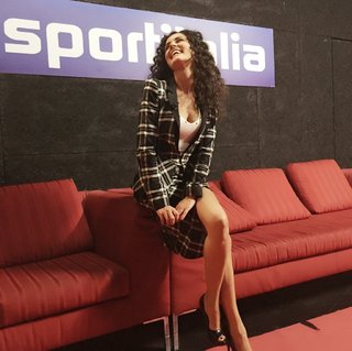 Francesca Belussi feet photo 8