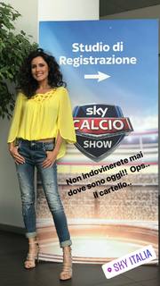 Francesca Belussi feet photo 10