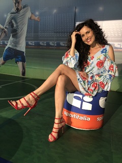 Francesca Belussi feet photo 10