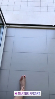 Francesca Brambilla feet photo 2