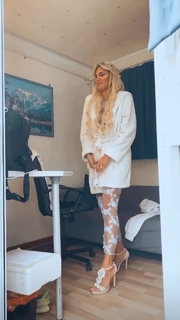 Francesca Brambilla feet photo 15