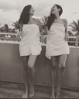 Francesca Chillemi feet photo thumbnail