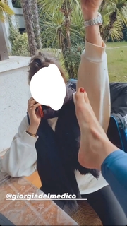 Francesca Chillemi feet photo thumbnail