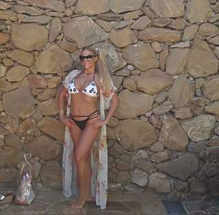 Francesca Cipriani d'Altorio feet photo 2