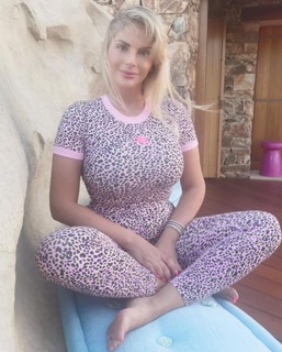 Francesca Cipriani d'Altorio feet photo 16