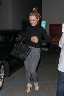 Francesca Eastwood feet photo thumbnail