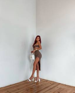 Francesca Farago feet photo 11