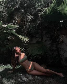 Francesca Farago feet photo 12