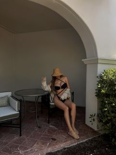Francesca Farago feet photo 9
