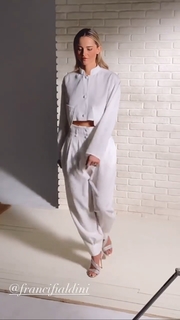 Francesca Fialdini feet photo thumbnail