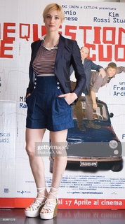 Francesca Inaudi feet photo 14