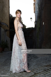 Francesca Inaudi feet photo 10
