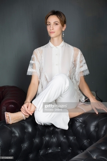 Francesca Inaudi feet photo 6