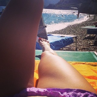 Francesca Leto feet photo thumbnail