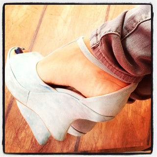 Francesca Leto feet photo thumbnail