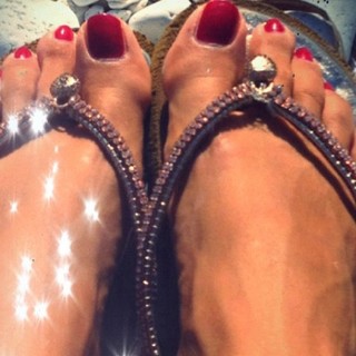 Francesca Leto feet photo thumbnail