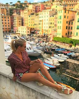 Francesca Leto feet photo thumbnail